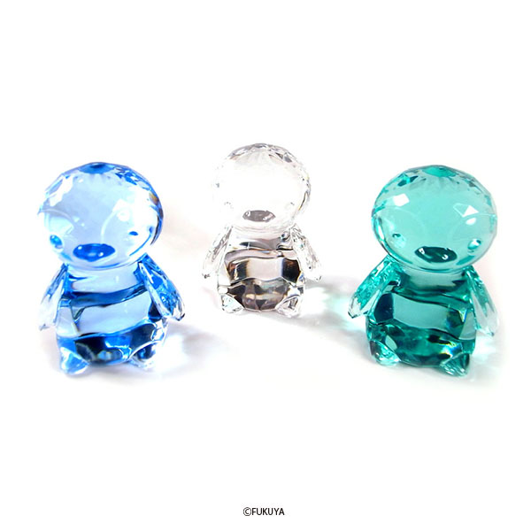ACRYLIC DIAMOND CUT PENGUIN BIG