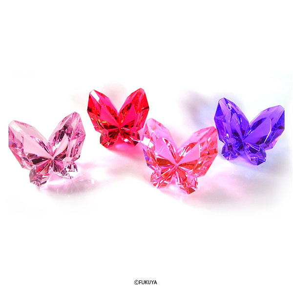 ACRYLIC DIAMOND CUT BUTTERFLY BIG